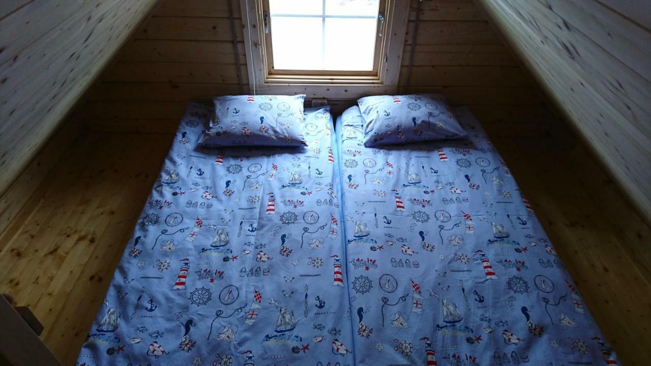 Aadel Guesthouse Pärnu Extérieur photo